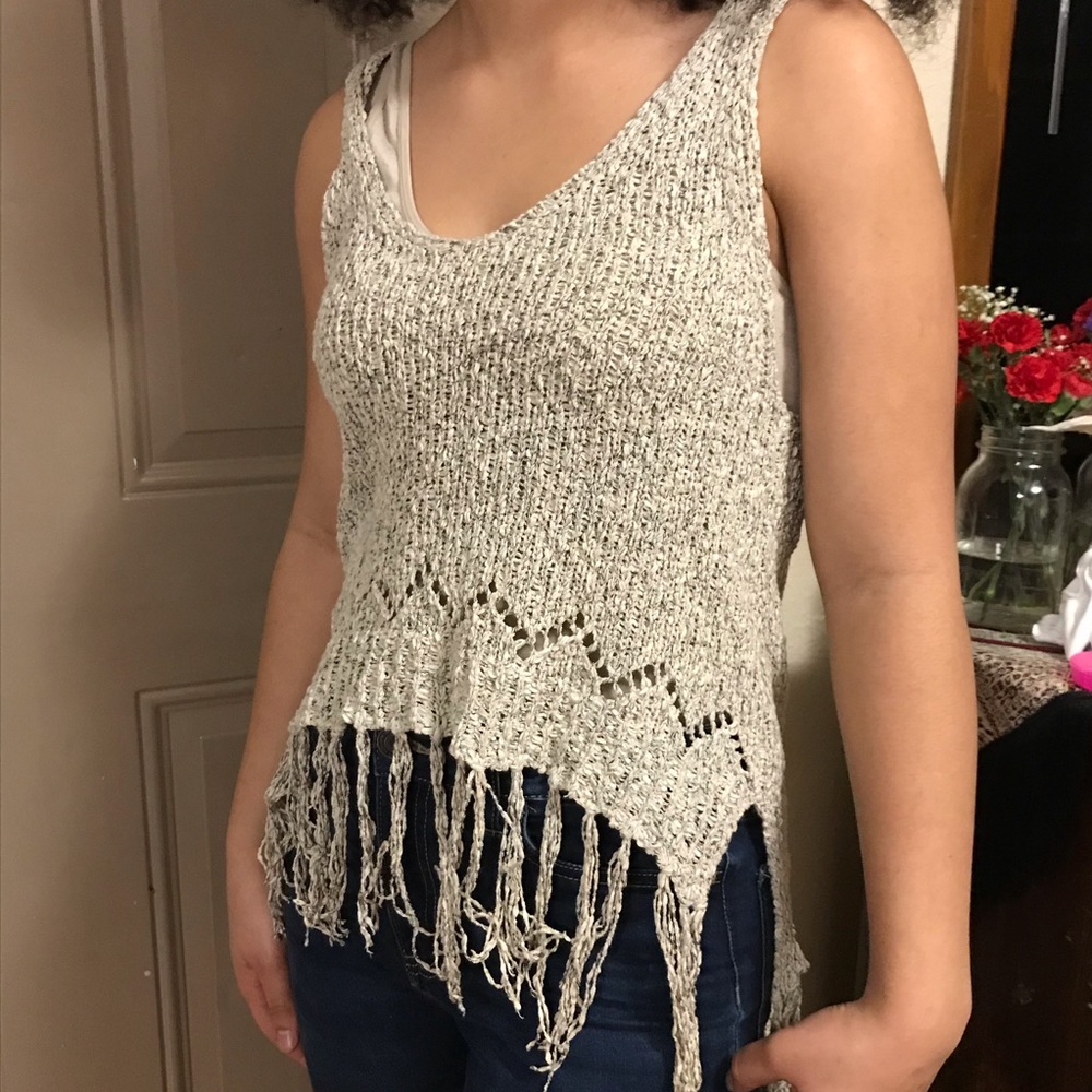 ⭐️4/$25 Crochet Knit Top with Fringe